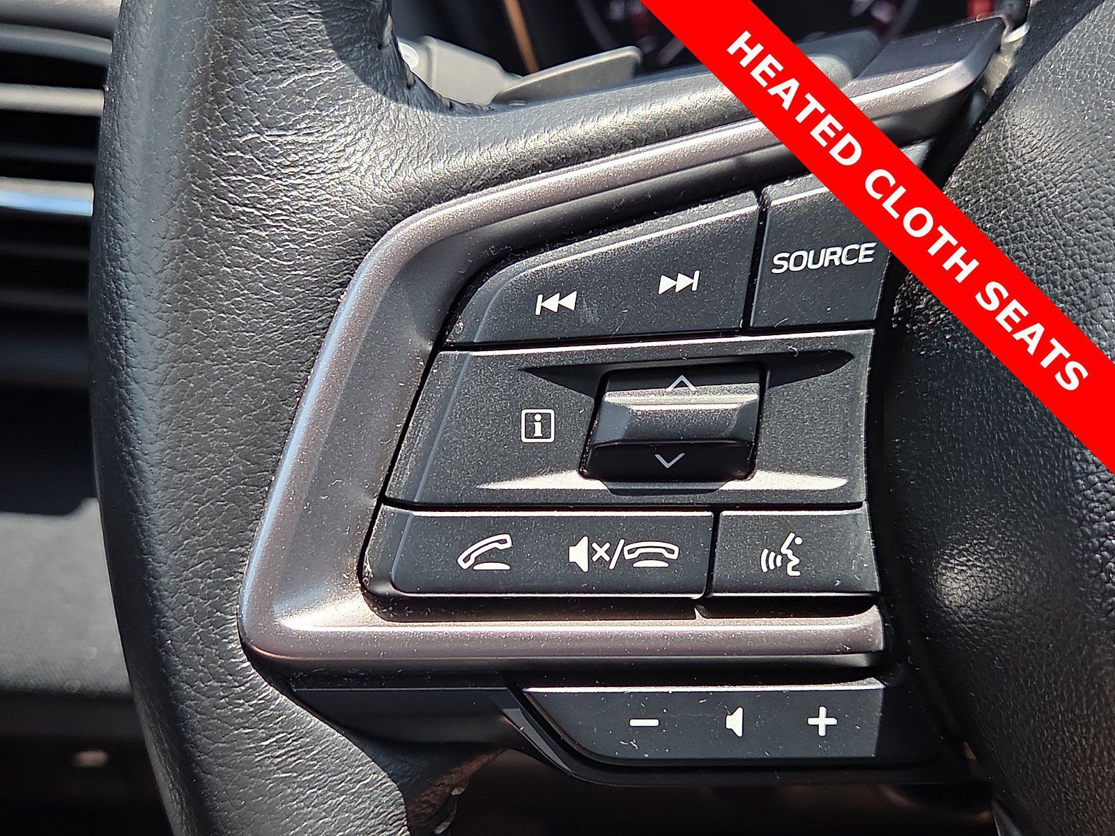 Used 2025 Subaru Legacy Premium AWD/4WD image 21