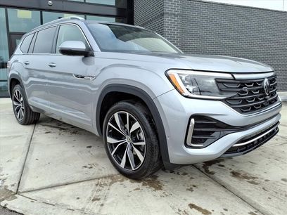 Used 2024 Volkswagen Atlas SEL Premium R-Line