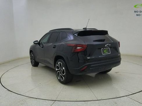 Used 2025 Chevrolet Trax RS w/ Driver Confidence Package FWD image 67
