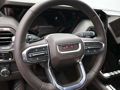 New 2026 GMC Yukon XL Elevation image 12