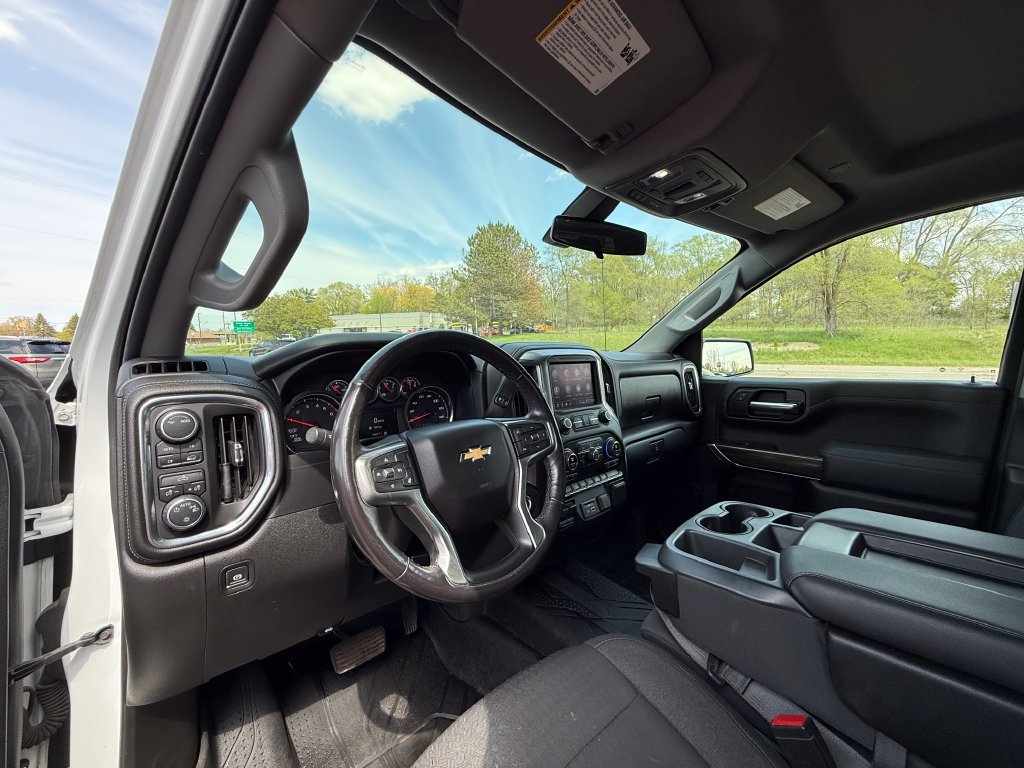 Certified 2020 Chevrolet Silverado 1500 LT w/ All-Star Edition AWD/4WD image 19
