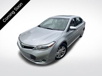 Used 2014 Toyota Avalon XLE Premium FWD video 1
