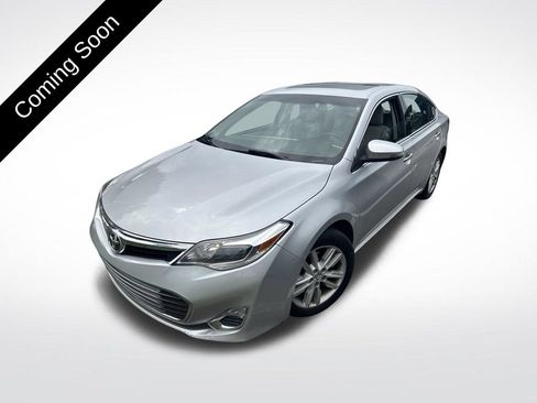 Used 2014 Toyota Avalon XLE Premium FWD image 1