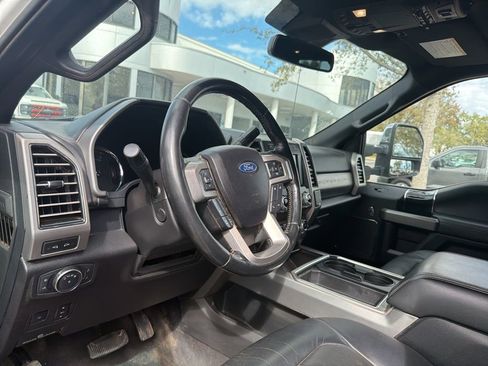 Used 2020 Ford F350 Platinum image 9