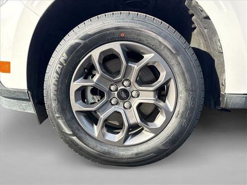 Certified 2024 Ford Maverick XLT image 22