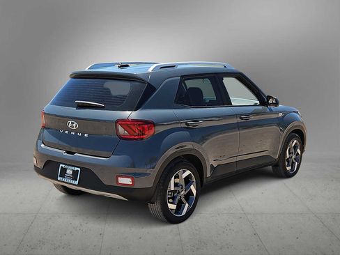 Certified 2026 Hyundai Venue SEL FWD image 8
