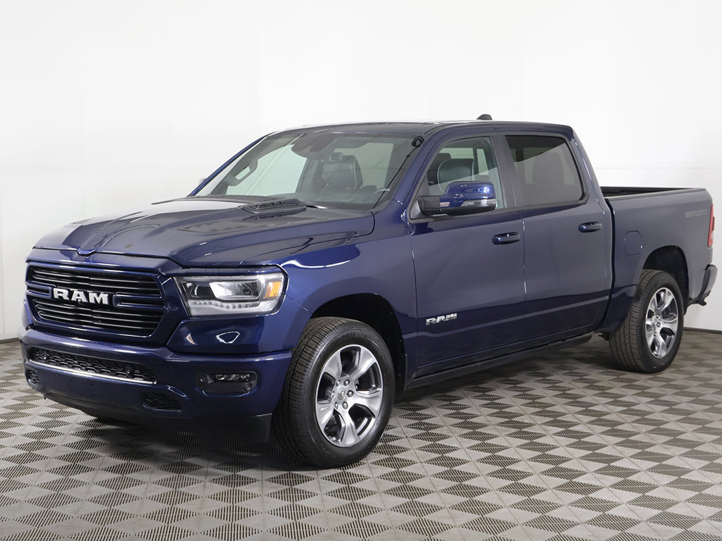 Used 2023 RAM 1500 Laramie AWD/4WD image 10