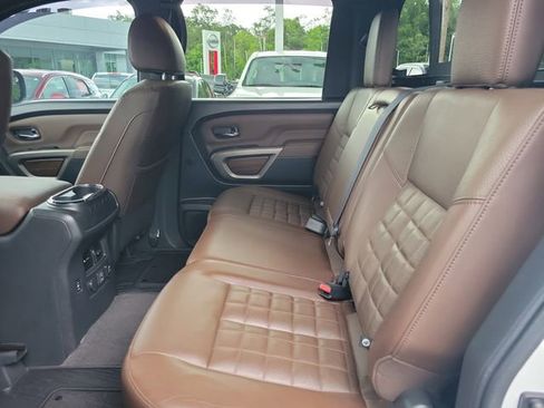 Used 2021 Nissan Titan Platinum Reserve w/ Moonroof Package AWD/4WD image 11