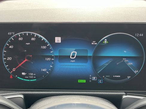 Used 2023 Mercedes-Benz EQB 350 4MATIC SUV image 15