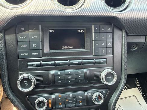 Used 2015 Ford Mustang GT RWD image 35