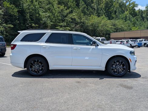 Used 2024 Dodge Durango R/T AWD/4WD image 10