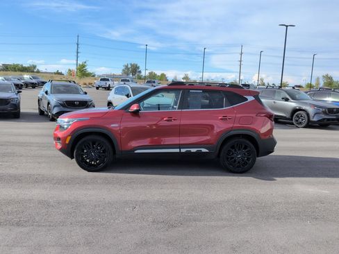 Used 2022 Kia Seltos Nightfall Edition AWD/4WD image 4