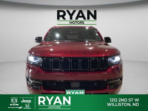 New 2025 Jeep Wagoneer Series II w/ Convenience Group I image 4