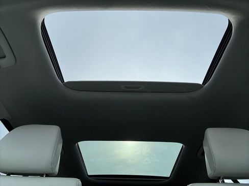 Used 2024 Hyundai Santa Fe Calligraphy image 42