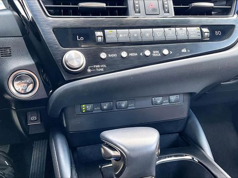 Used 2024 Lexus ES 300h w/ Premium Package image 35