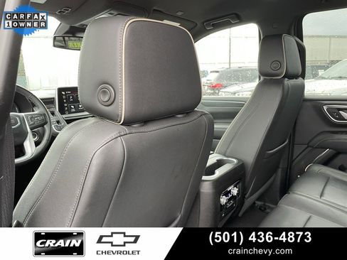 Used 2024 GMC Yukon XL SLT image 26