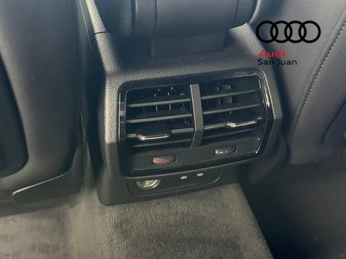 Used 2020 Audi Q3 2.0T Premium AWD/4WD image 25