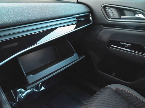 Used 2024 Honda Prologue EX image 16