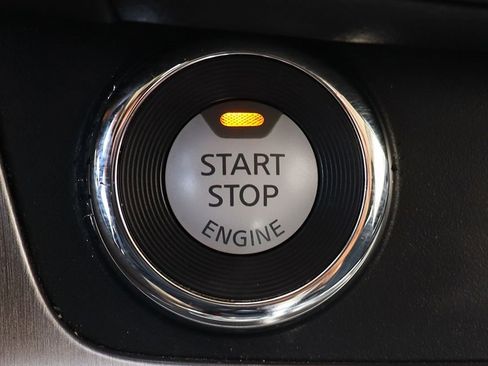 Used 2023 Nissan Murano S image 56