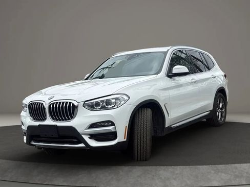 Used 2021 BMW X3 xDrive30i w/ Premium Package image 3