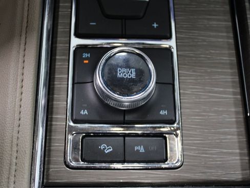 Used 2024 Ford Expedition Max Limited image 49