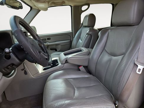 Used 2004 GMC Sierra 1500 SLT w/ Off-Road Package image 9