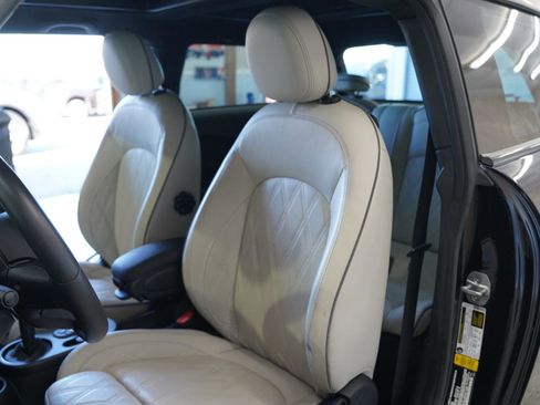 Used 2023 MINI Cooper SE image 25