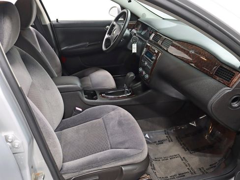 Used 2016 Chevrolet Impala Limited LS FWD image 23