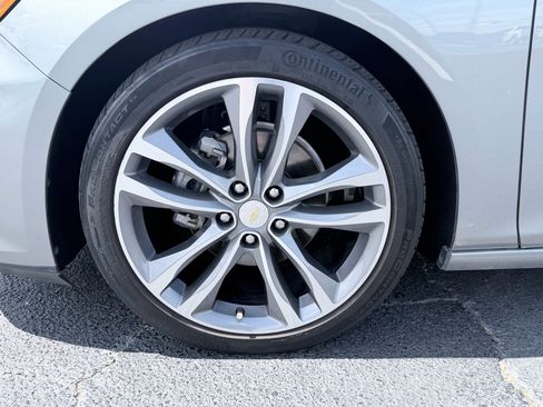 Used 2023 Chevrolet Malibu LT image 35