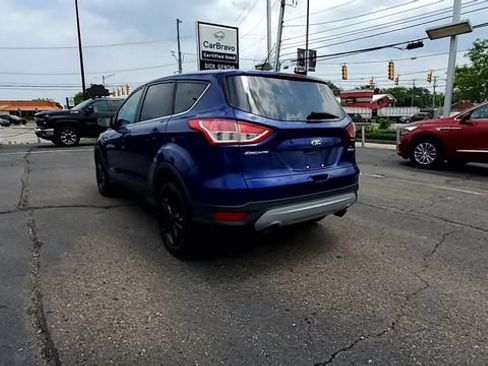 Used 2015 Ford Escape SE FWD image 7
