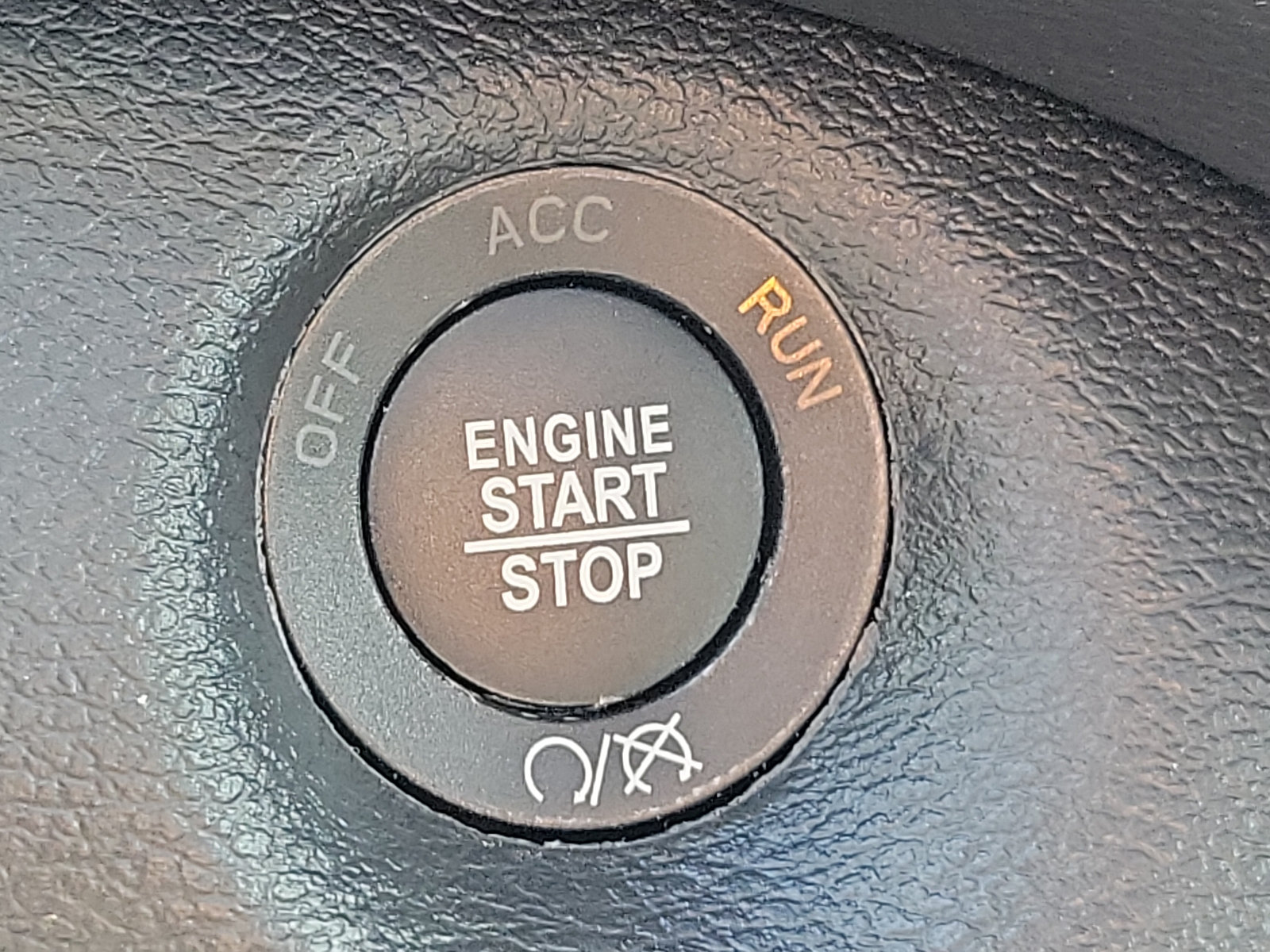 Used 2022 Jeep Cherokee Limited AWD/4WD image 23