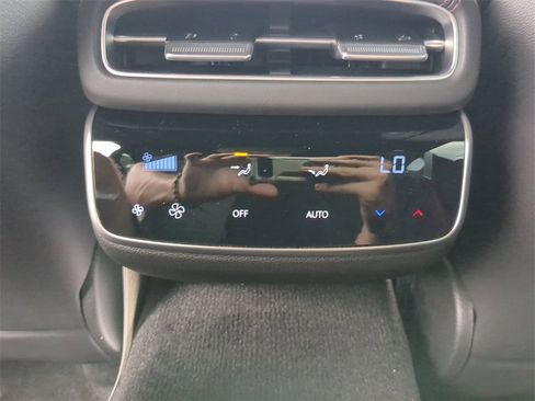 Used 2025 Genesis G80 2.5T Sport Prestige image 14