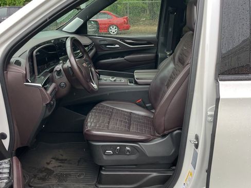 Used 2021 Cadillac Escalade Sport Platinum AWD/4WD image 15