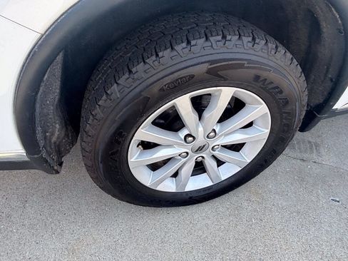 Used 2019 Dodge Durango AWD w/ Skid Plate Group image 21