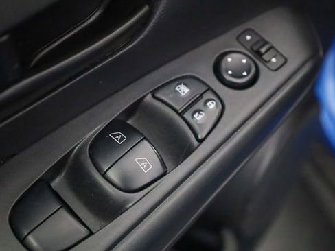 Used 2024 Nissan Kicks S image 14