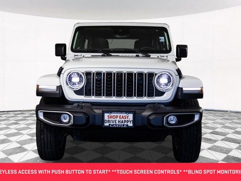 Used 2024 Jeep Wrangler Sahara w/ Technology Group image 9