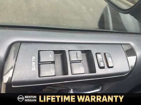 Used 2015 Toyota 4Runner Trail Premium image 13