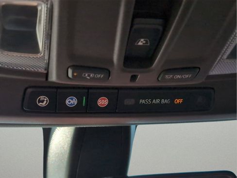 Used 2021 Chevrolet Silverado 1500 LT w/ All Star Edition Plus image 15