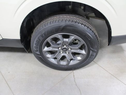 Used 2024 Ford Maverick XLT image 56