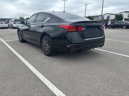 Used 2023 Nissan Altima 2.0 SR FWD image 3