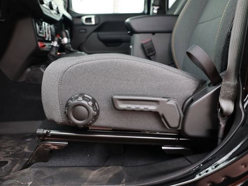 New 2026 Jeep Wrangler Unlimited Sport image 14