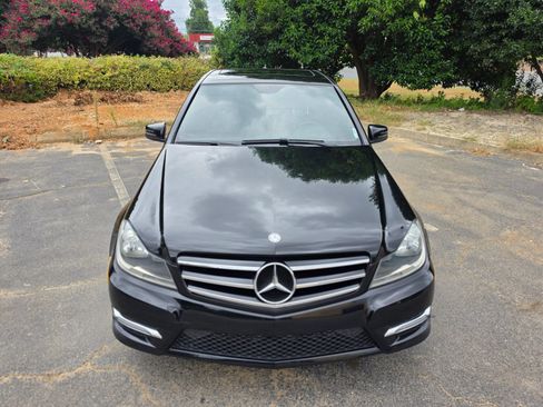 Used 2014 Mercedes-Benz C 250 Sedan image 1