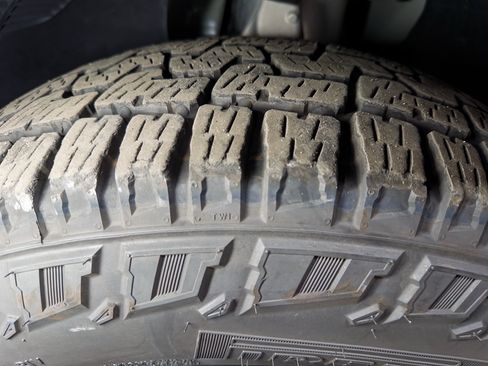 Used 2024 Rivian R1T Adventure AWD/4WD image 36
