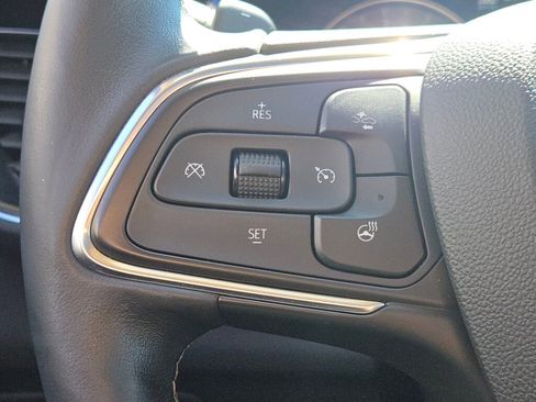 Used 2021 Buick Envision Essence AWD/4WD image 33
