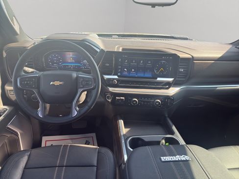 Used 2024 Chevrolet Silverado 3500 High Country w/ High Country Premium Package AWD/4WD image 19
