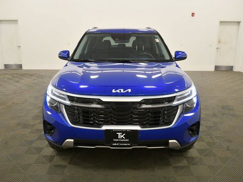 Certified 2025 Kia Seltos S image 11