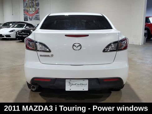 Used 2011 MAZDA MAZDA3 i Touring FWD image 10