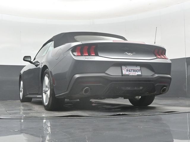 Used 2026 Ford Mustang Premium RWD image 42