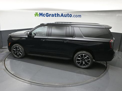 New 2026 Chevrolet Suburban RST image 26