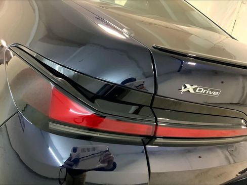 Certified 2023 BMW 760i xDrive image 29